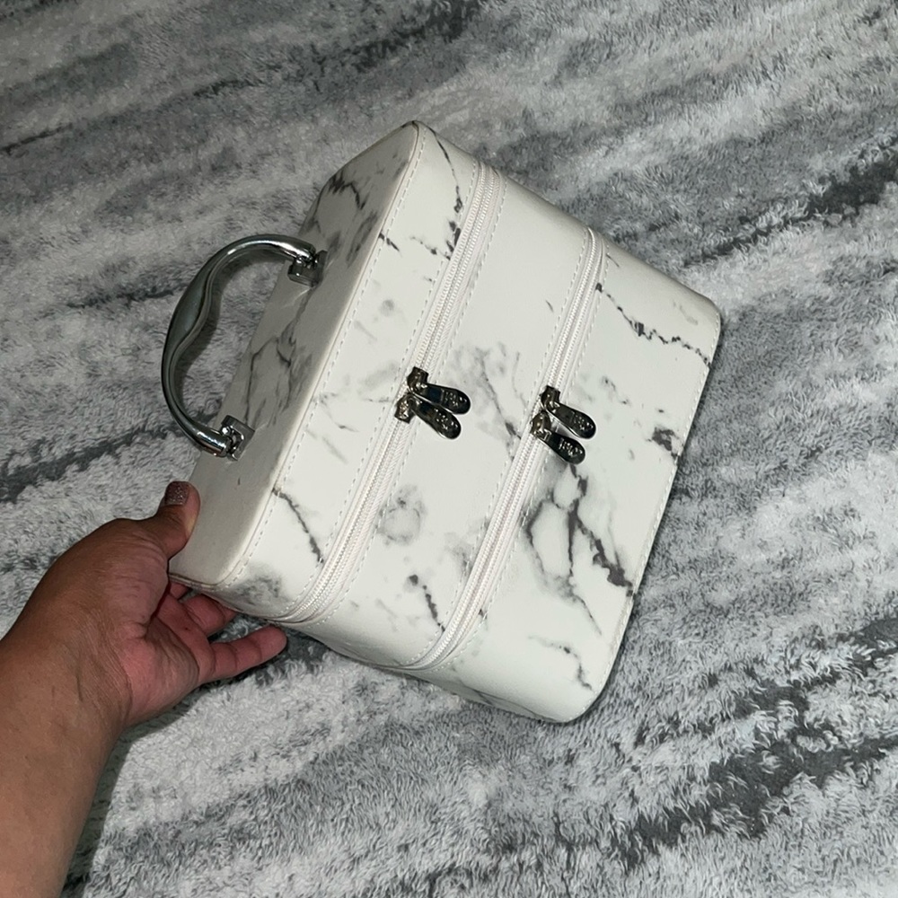 Makeup Train Case
